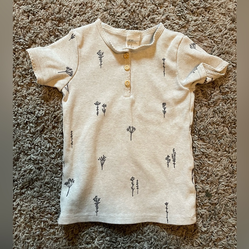 H&M Ribbed Floral Tee